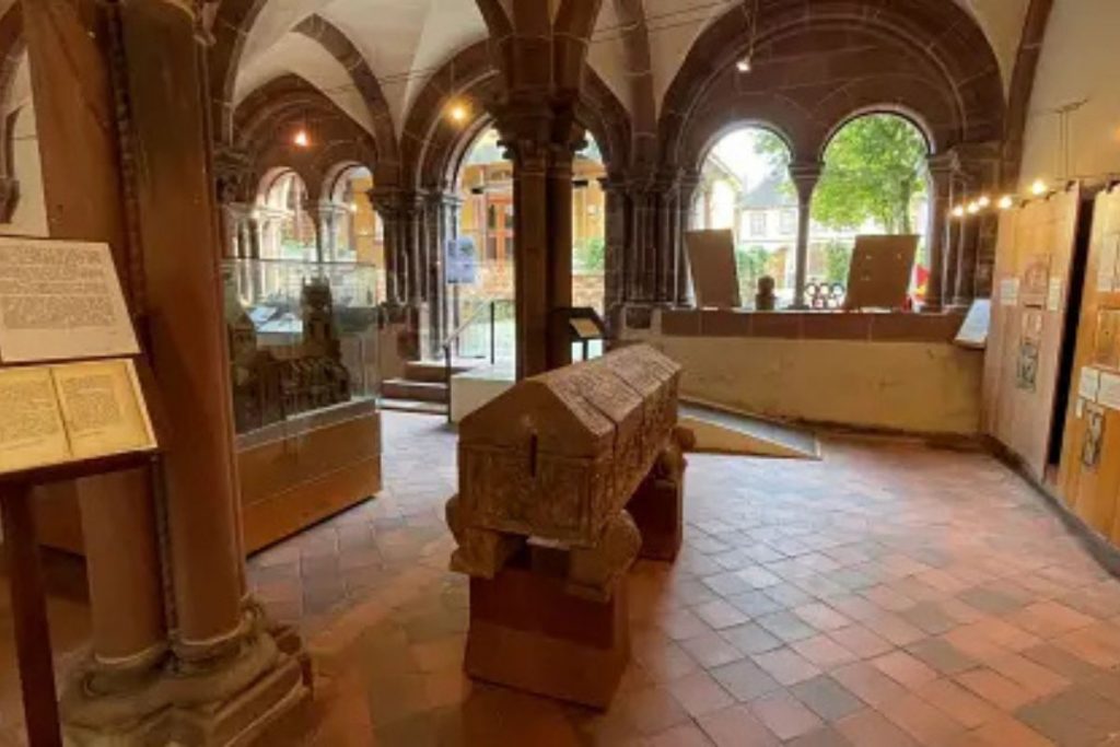 L&rsquo;ouverture estivale de la Salle du Chapitre